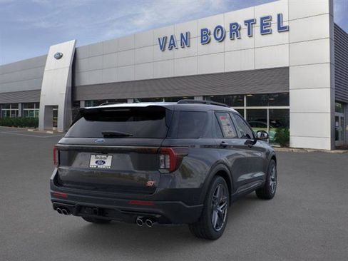 New 2026 Ford Explorer ST image 31