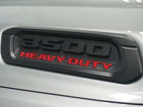Used 2022 RAM 3500 Limited AWD/4WD image 8