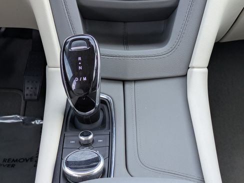 Used 2023 Cadillac XT6 Premium Luxury AWD/4WD image 19