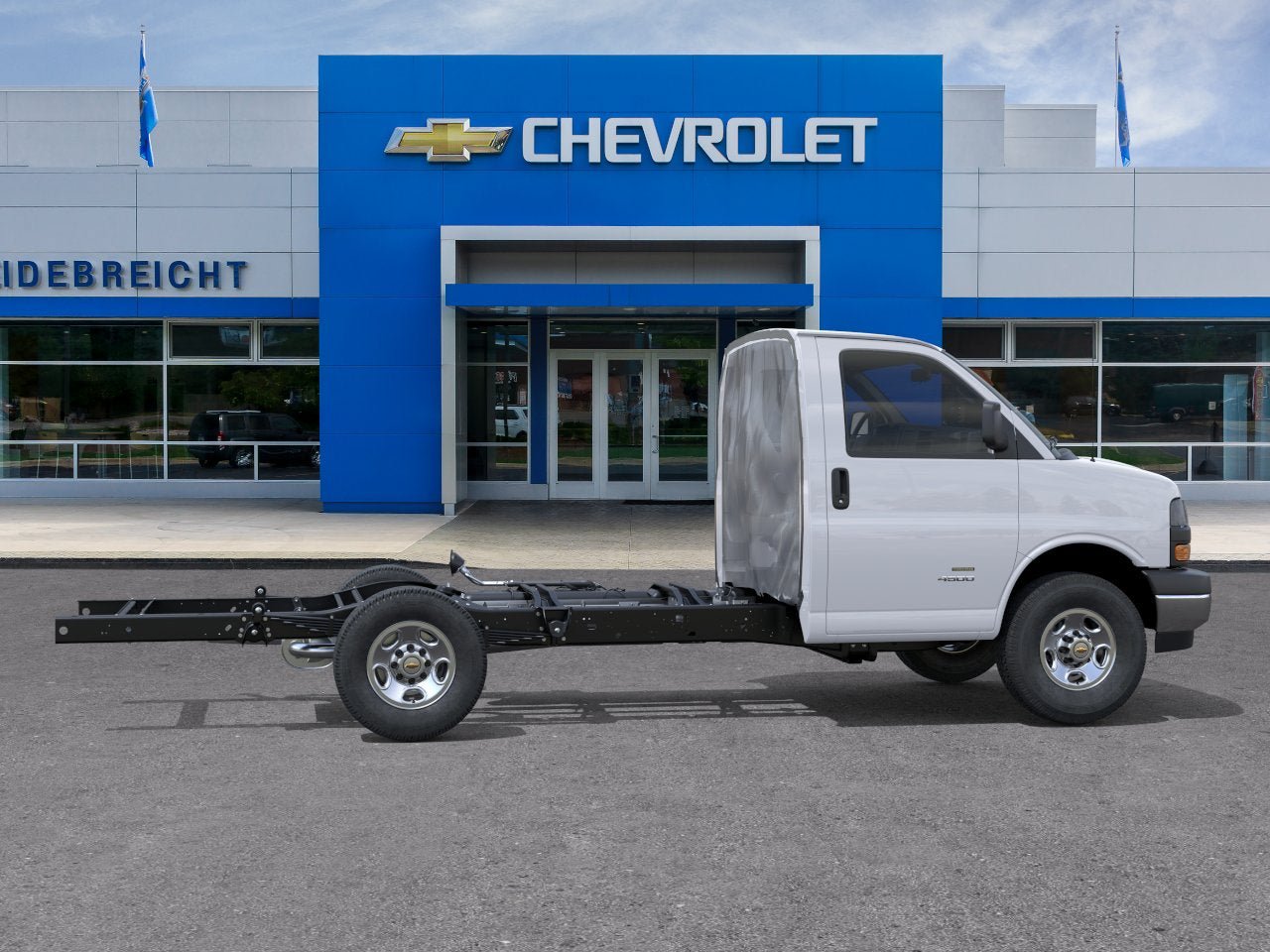 New 2026 Chevrolet Express 3500 w/ Power Convenience Package RWD image 29
