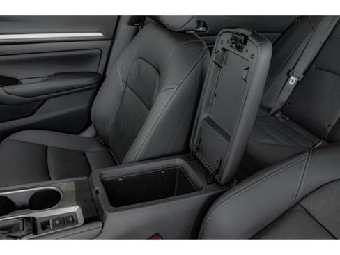 New 2025 Nissan Altima 2.5 SL FWD image 16