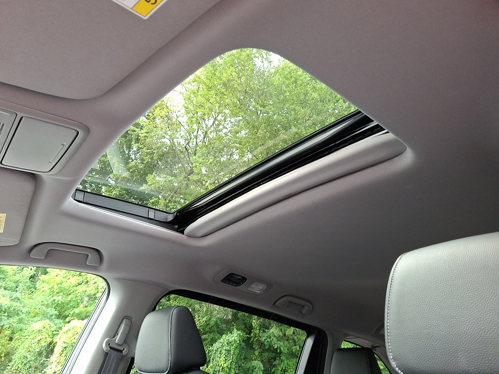 Used 2024 Honda Odyssey EX-L image 15