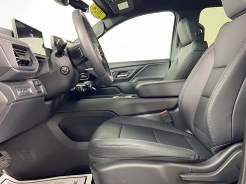 New 2024 Chevrolet Silverado EV W/T image 23