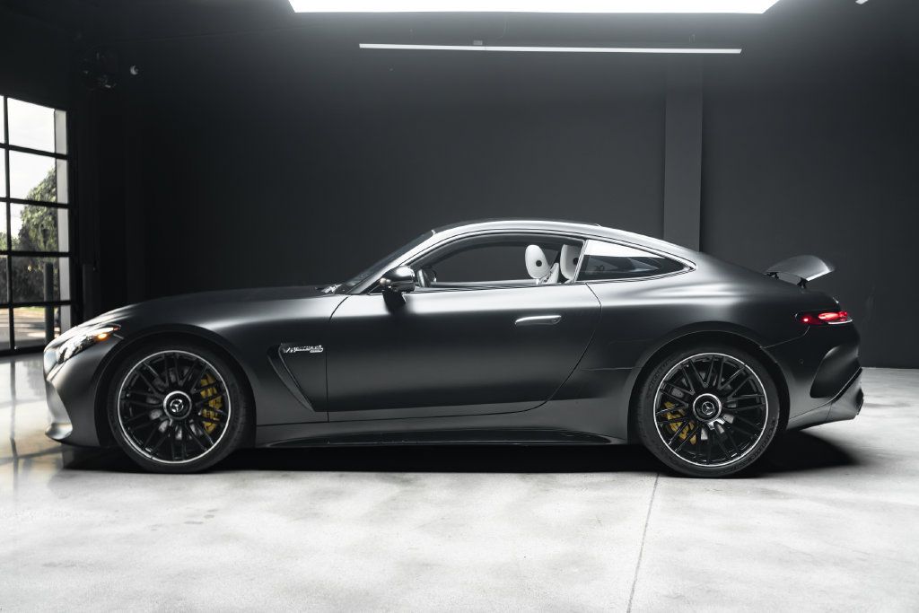 Used 2025 Mercedes-Benz AMG GT 55 w/ Driver Assistance Package image 20