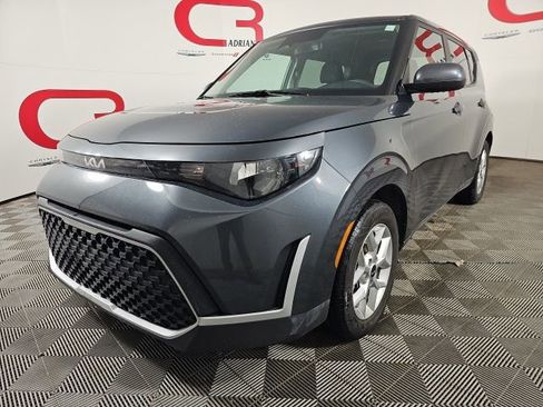 Used 2024 Kia Soul LX w/ Option Group 015 image 3
