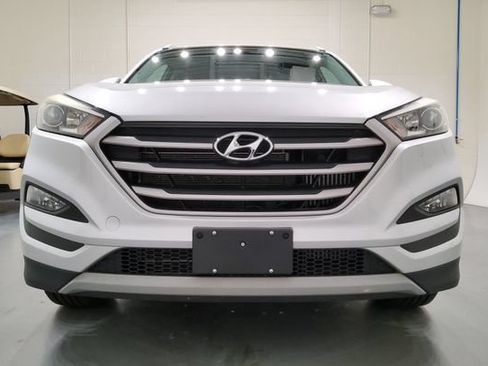 Used 2017 Hyundai Tucson Eco AWD/4WD image 3