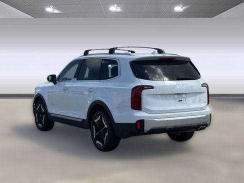 Used 2024 Kia Telluride S w/ S Sunroof Package AWD/4WD image 3