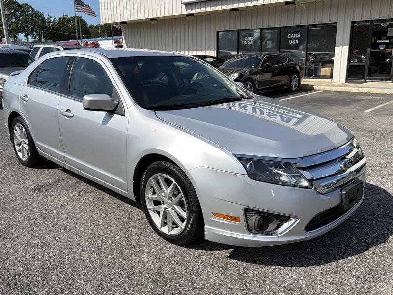 Used 2011 Ford Fusion SEL FWD image 2