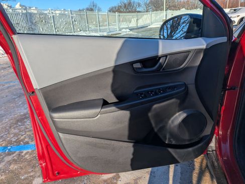 Used 2020 Hyundai Kona SEL image 11