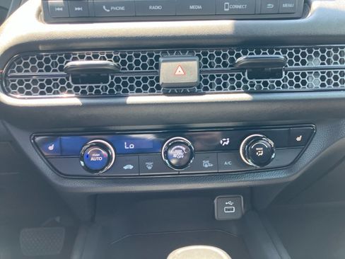 Certified 2024 Honda HR-V Sport image 18
