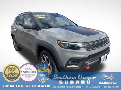 Used 2022 Jeep Compass Trailhawk w/ Trailhawk Elite Group AWD/4WD image 1