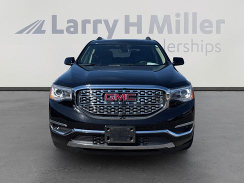 Used 2019 GMC Acadia Denali w/ Technology Package AWD/4WD image 8