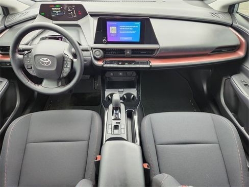 Used 2026 Toyota Prius Plug-In Hybrid image 19