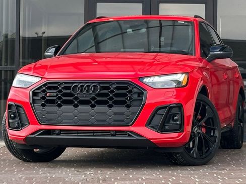 Used 2024 Audi SQ5 Prestige image 1