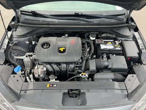 Used 2020 Hyundai Elantra SEL w/ Cargo Package (C1) FWD image 28