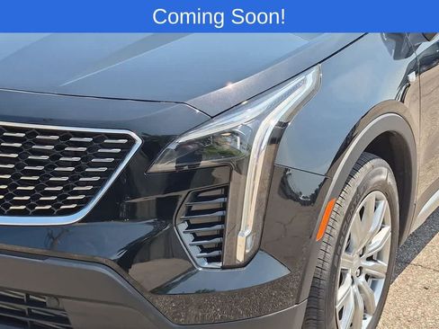 Used 2023 Cadillac XT4 Premium Luxury w/ Technology Package AWD/4WD image 10