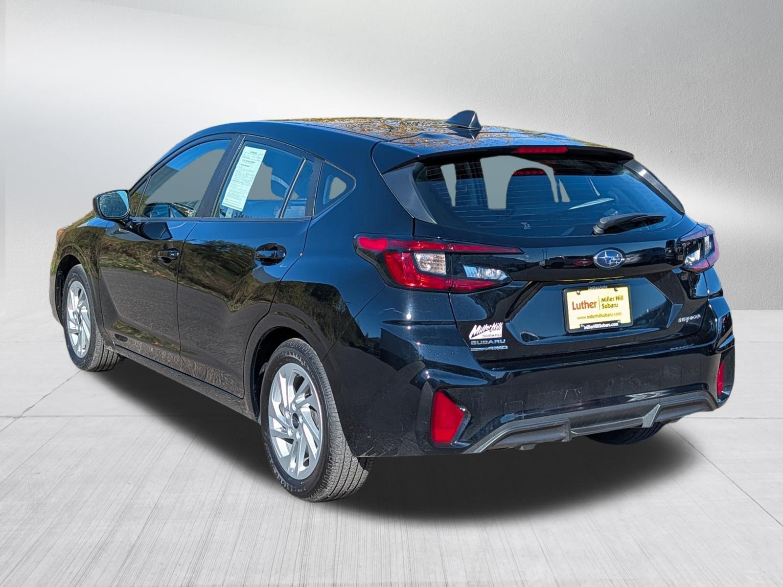 Used 2025 Subaru Impreza 2.0i AWD/4WD image 5