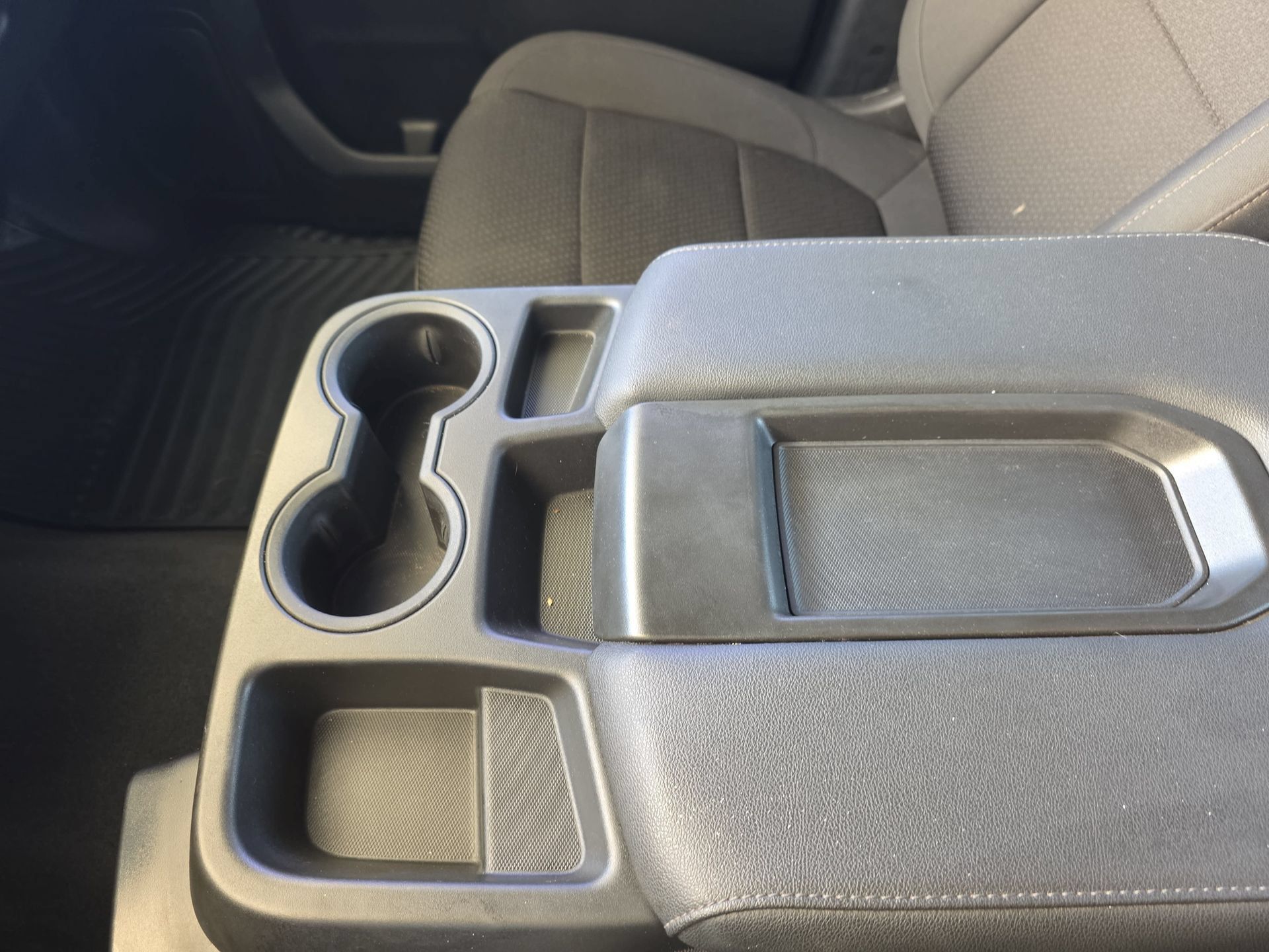 Used 2021 Chevrolet Silverado 1500 Custom AWD/4WD image 24
