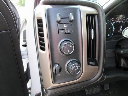 Used 2017 GMC Sierra 3500 Denali w/ Duramax Plus Package image 11