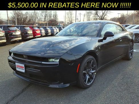 New 2026 Dodge Charger Scat Pack w/ Blacktop Package AWD/4WD image 3