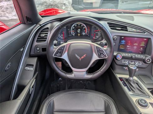 Used 2019 Chevrolet Corvette Stingray Convertible w/ 1LT image 15