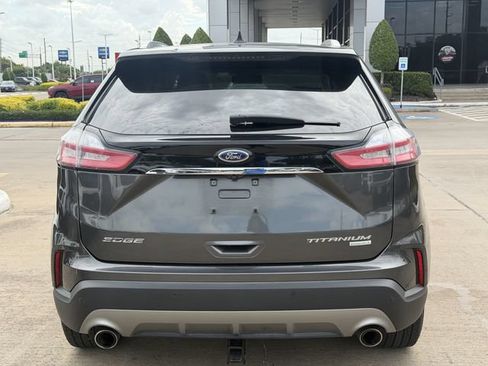 Used 2019 Ford Edge Titanium w/ Cold Weather Package FWD image 6