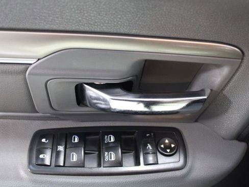 Used 2017 RAM 1500 Big Horn image 16