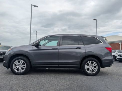 Used 2016 Honda Pilot LX image 18