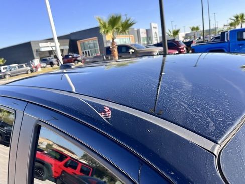 Used 2019 Chevrolet Colorado LT image 8