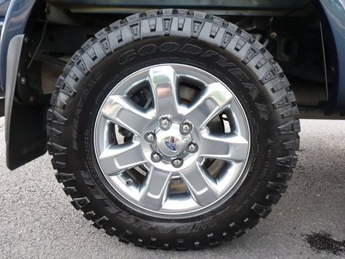 Used 2014 Ford F150 Lariat w/ Equipment Group 502A Luxury AWD/4WD image 44
