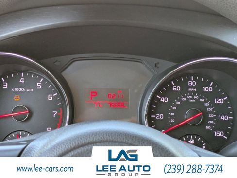 Used 2016 Kia Sedona LX w/ Option Group 020 image 22