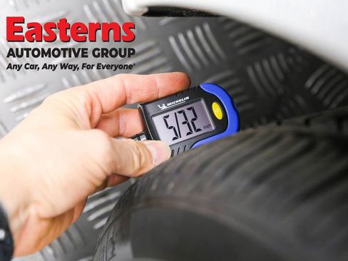 Used 2023 Tesla Model 3 Standard Range image 25