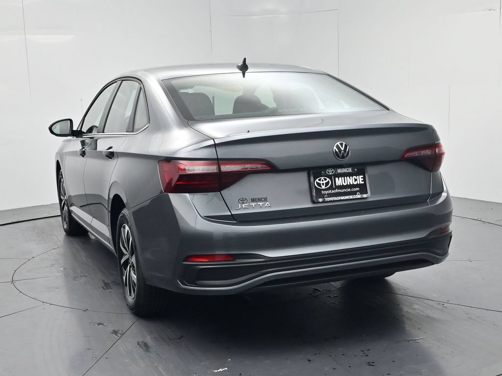 Used 2024 Volkswagen Jetta S FWD image 6