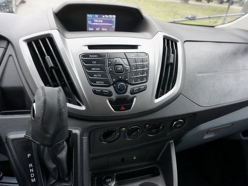Used 2015 Ford Transit 350 XLT image 4
