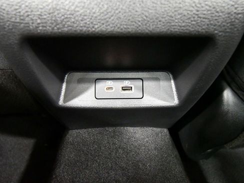 Used 2024 Nissan Altima 2.5 SV AWD/4WD image 16