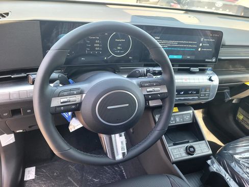 New 2026 Hyundai Kona Limited FWD image 9
