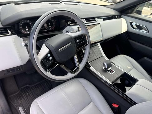 Used 2026 Land Rover Range Rover Velar S AWD/4WD image 18