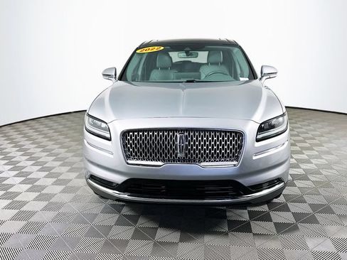 Used 2022 Lincoln Nautilus Reserve AWD/4WD image 4