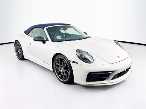 Certified 2024 Porsche 911 Carrera 4S image 7