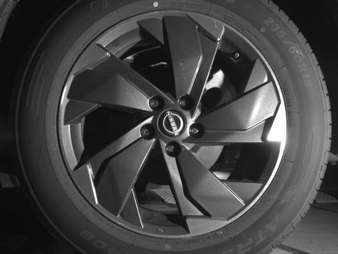 Used 2025 Nissan Rogue SV AWD/4WD image 14