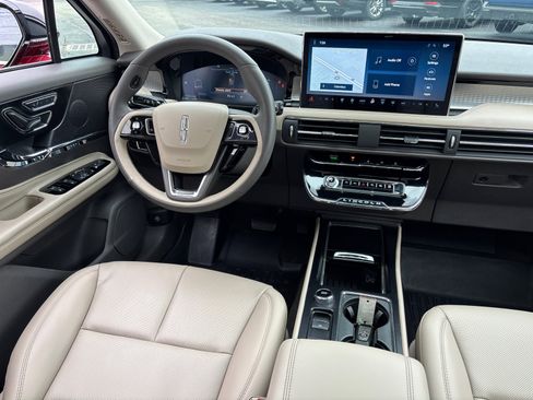 Certified 2023 Lincoln Corsair AWD w/ Equipment Group 101A image 31