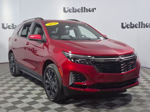 Used 2023 Chevrolet Equinox RS w/ LPO, Floor Liner Package image 1