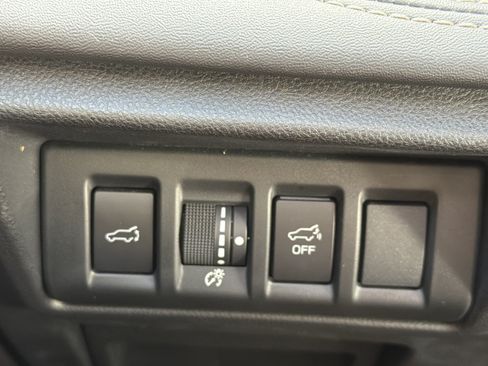 Used 2020 Subaru Outback Limited w/ Popular Package #2 AWD/4WD image 26