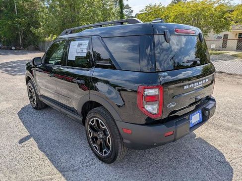Certified 2025 Ford Bronco Sport Outer Banks w/ Outer Banks Tech Package+ AWD/4WD image 6