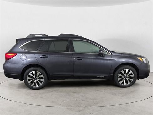 Used 2017 Subaru Outback 2.5i Limited image 6