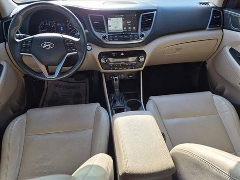 Used 2017 Hyundai Tucson SE Plus w/ Cargo Package FWD image 20