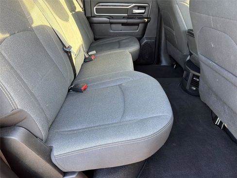 Used 2024 RAM 2500 Big Horn w/ Safety Group image 15