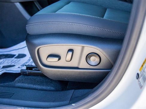 New 2026 GMC Terrain AT4 image 24