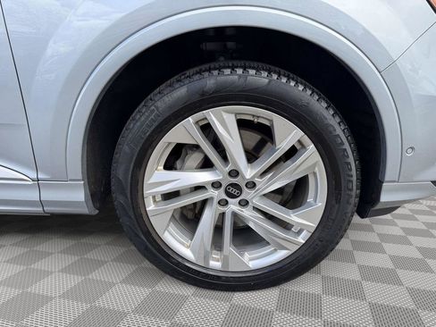 Used 2023 Audi Q7 2.0T Premium Plus w/ Convenience Package AWD/4WD image 13