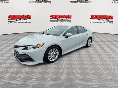 Certified 2024 Toyota Camry LE image 5